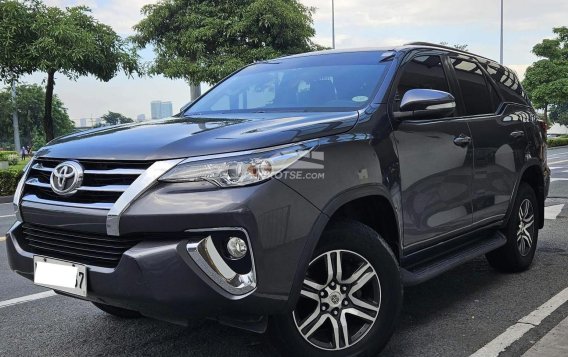 2017 Toyota Fortuner in Makati, Metro Manila-18