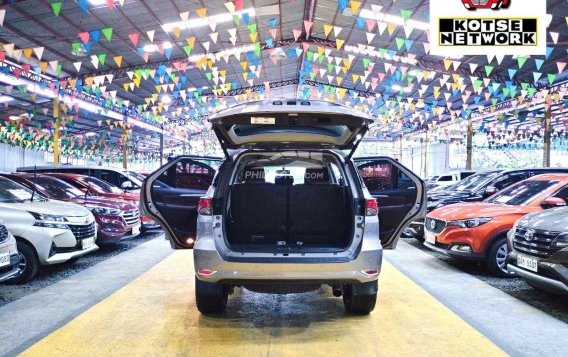 2018 Toyota Fortuner  2.4 V Diesel 4x2 AT in Quezon City, Metro Manila-4