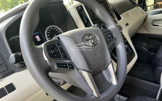 2021 Toyota Hiace  GL Grandia Tourer A/T in Manila, Metro Manila-20