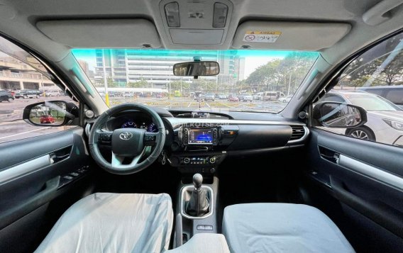 2016 Toyota Hilux  2.4 G DSL 4x2 M/T in Makati, Metro Manila-7