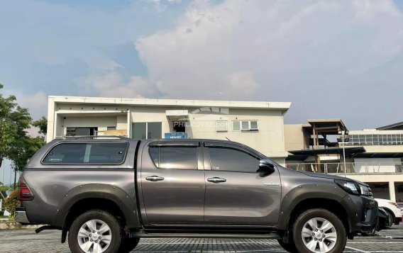 2016 Toyota Hilux in Makati, Metro Manila-2