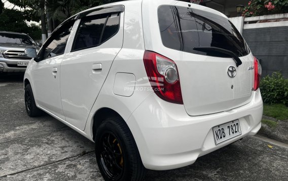 2016 Toyota Wigo  1.0 E MT in Pasig, Metro Manila-2