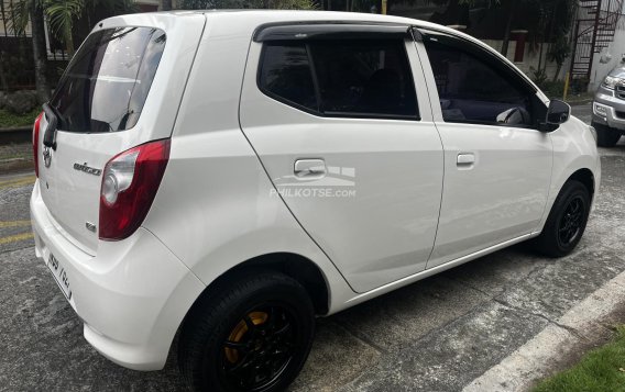 2016 Toyota Wigo  1.0 E MT in Pasig, Metro Manila-8