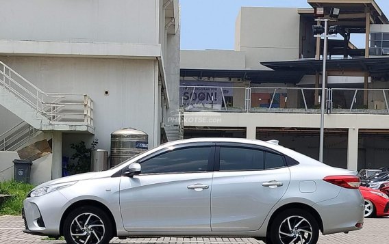 2022 Toyota Vios 1.3 XLE CVT in Makati, Metro Manila-5