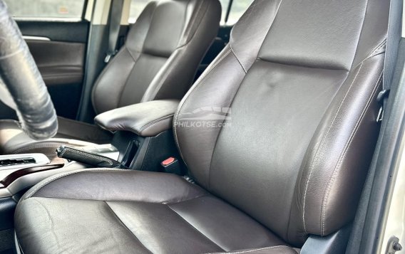 2018 Toyota Fortuner  2.4 V Diesel 4x2 AT in Manila, Metro Manila-4