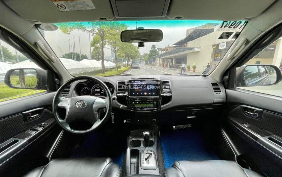 2016 Toyota Fortuner  2.7 G Gas A/T in Makati, Metro Manila-4
