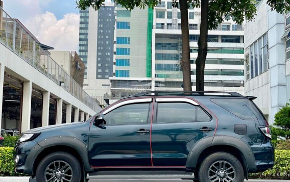2016 Toyota Fortuner  2.7 G Gas A/T in Makati, Metro Manila-7