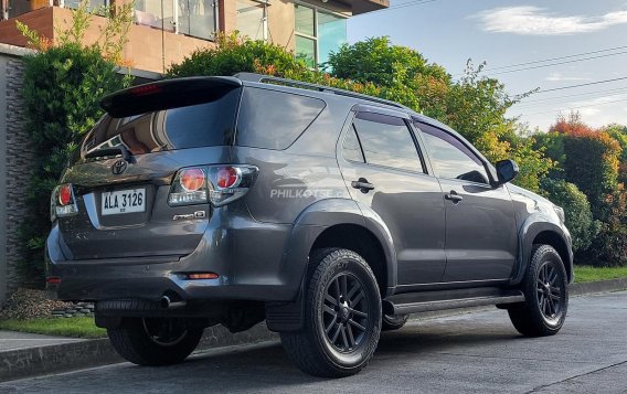 2015 Toyota Fortuner  2.4 G Diesel 4x2 AT in Angeles, Pampanga-2