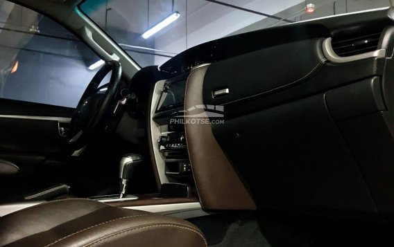 2018 Toyota Fortuner  2.4 V Diesel 4x2 AT in Quezon City, Metro Manila-12