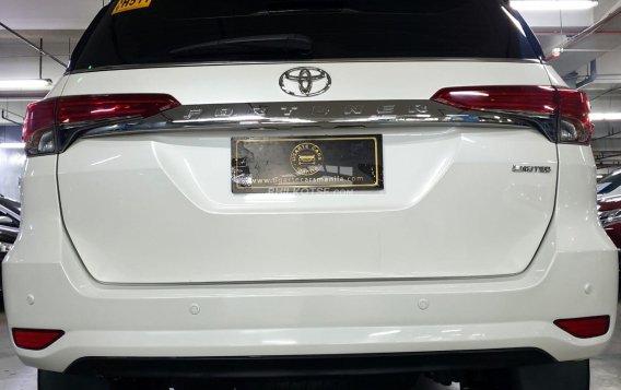 2018 Toyota Fortuner  2.4 V Diesel 4x2 AT in Quezon City, Metro Manila-15