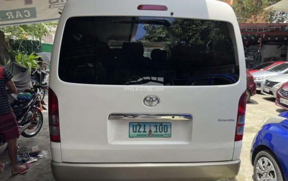2011 Toyota Hiace in Quezon City, Metro Manila-11