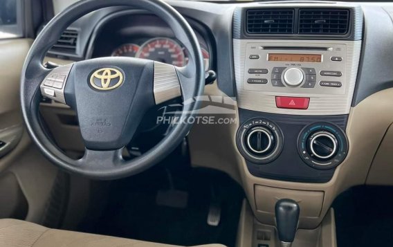 2014 Toyota Avanza  1.5 G A/T in Manila, Metro Manila-5
