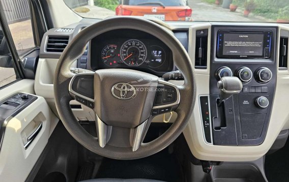 2020 Toyota Grandia in Caloocan, Metro Manila-10