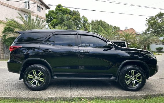 2018 Toyota Fortuner  2.7 G Gas A/T in Las Piñas, Metro Manila-10