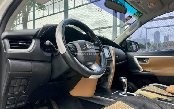 2016 Toyota Fortuner in Makati, Metro Manila-11