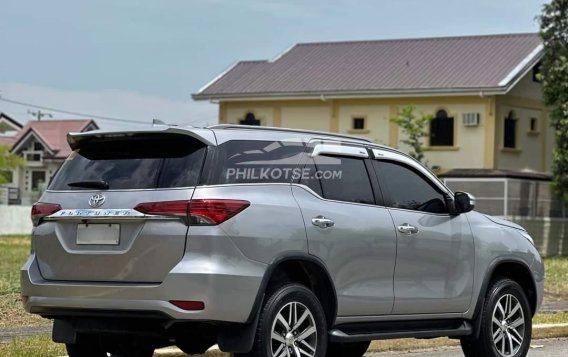 2017 Toyota Fortuner  2.4 V Diesel 4x2 AT in Manila, Metro Manila-5