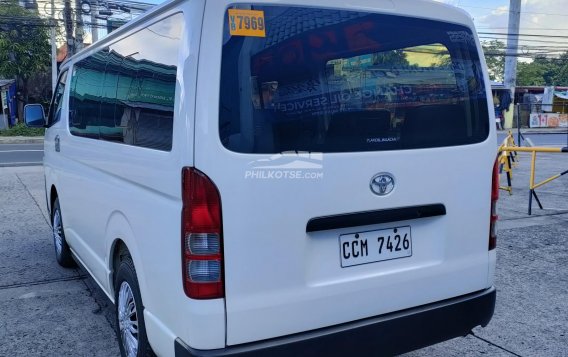 2016 Toyota Hiace  Commuter 3.0 M/T in Quezon City, Metro Manila-6