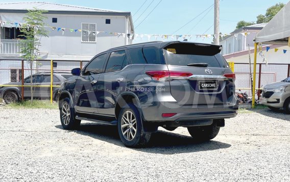 2018 Toyota Fortuner  2.4 V Diesel 4x2 AT in Pasay, Metro Manila-3