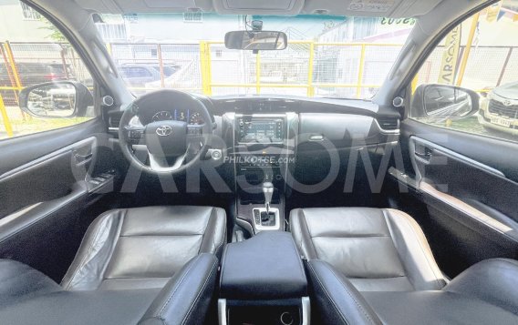 2018 Toyota Fortuner  2.4 V Diesel 4x2 AT in Pasay, Metro Manila-16