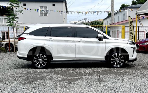 2023 Toyota Veloz V CVT (Platinum White Pearl Mica) in Pasay, Metro Manila-1