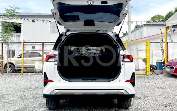 2023 Toyota Veloz V CVT (Platinum White Pearl Mica) in Pasay, Metro Manila-13