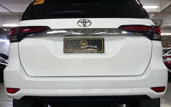 2018 Toyota Fortuner  2.4 G Diesel 4x2 MT in Quezon City, Metro Manila-15