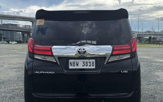 2016 Toyota Alphard in Parañaque, Metro Manila-3