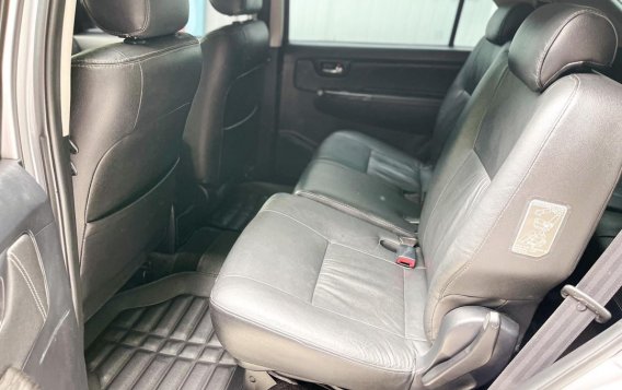 Silver Toyota Fortuner 2015 for sale in Quezon City-6