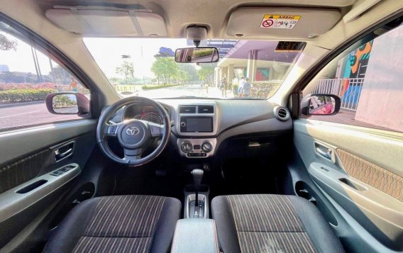 Sell White 2018 Toyota Wigo in Makati-7