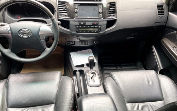 Silver Toyota Fortuner 2015 for sale in Quezon City-7