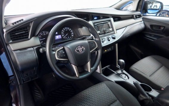 White Toyota Innova 2018 for sale in Automatic-5
