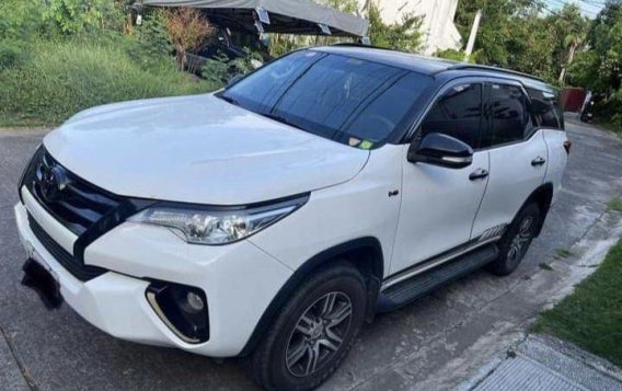 White Toyota Fortuner 2017 for sale in Manual-1