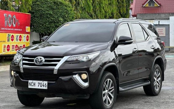 White Toyota Fortuner 2016 for sale in Manila