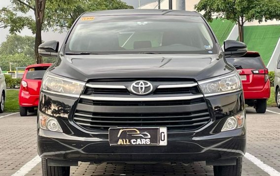 Sell White 2018 Toyota Innova in Makati-3