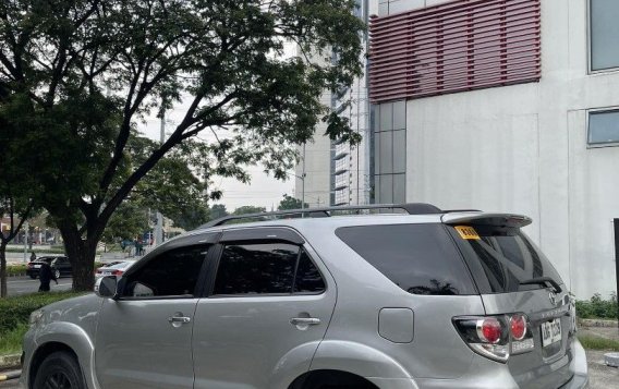 Yellow Toyota Fortuner 2016 for sale in Makati-7