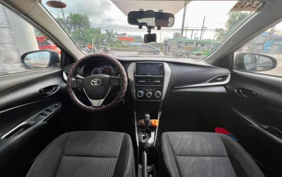 Sell White 2018 Toyota Vios in Manila-6