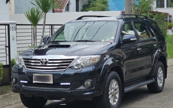 Selling White Toyota Fortuner 2014 in Manila