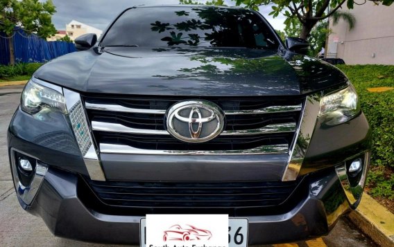 White Toyota Hilux 2018 for sale in Automatic-6