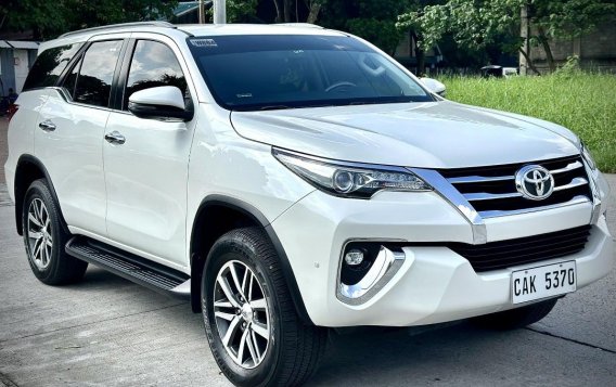 Pearl White Toyota Fortuner 2018 for sale in Automatic-2