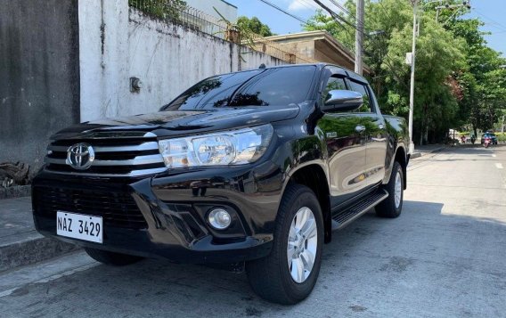 White Toyota Hilux 2019 for sale in Automatic-8