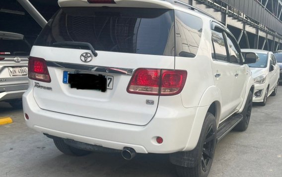 White Toyota Fortuner 2012 for sale in Automatic-1