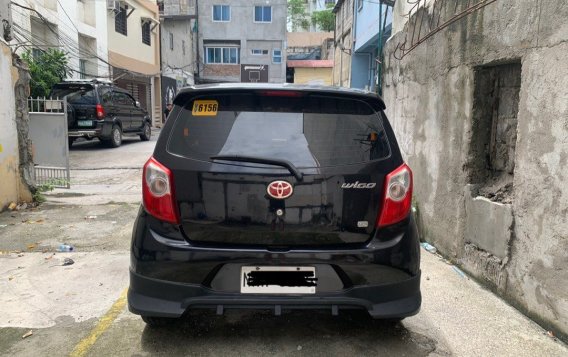 Selling White Toyota Wigo 2017 in Mandaluyong-1