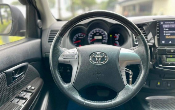 White Toyota Fortuner 2016 for sale in Makati-6