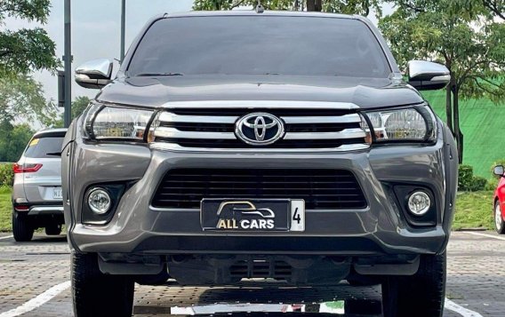 White Toyota Hilux 2016 for sale in Makati-1
