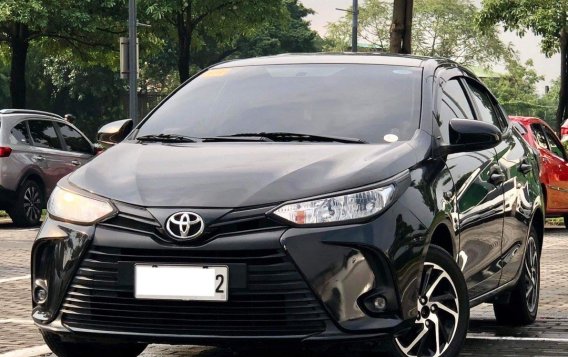 Selling White Toyota Vios 2021 in Makati-1