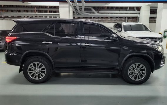 Sell White 2022 Toyota Fortuner in Taguig-4