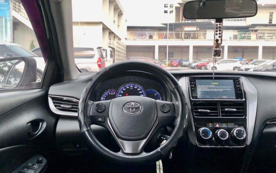 Selling White Toyota Vios 2021 in Makati-8