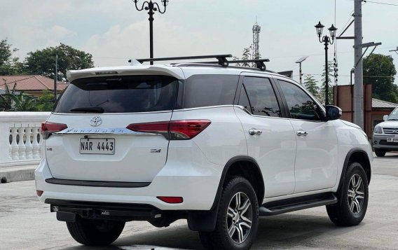 Selling White Toyota Fortuner 2017 in Parañaque-5