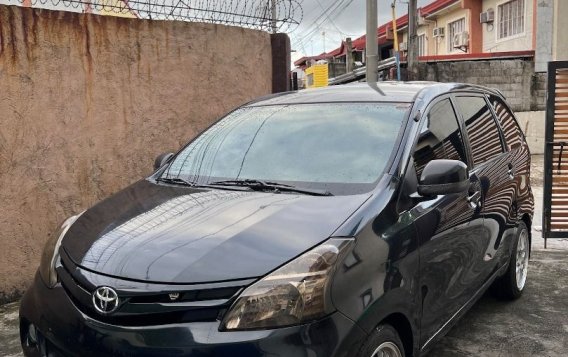 Sell White 2012 Toyota Avanza in Marilao