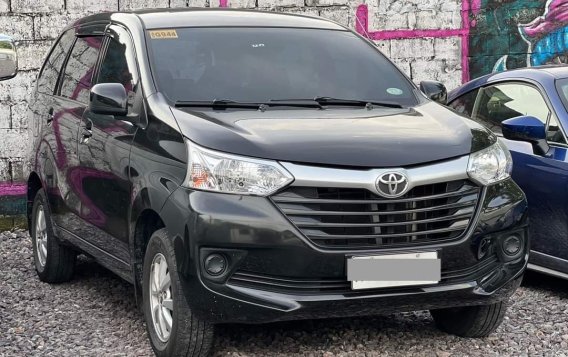 White Toyota Avanza 2018 for sale in Automatic-2